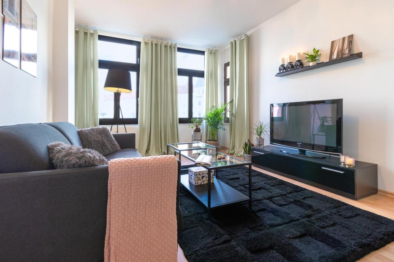 Ruhige Wohnung In Zentraler Lage - Quiet Flat In A Central Location ماغديبورغ المظهر الخارجي الصورة